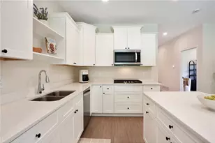 613 Field Point St, Roberts, WI 54023 - Photo 17