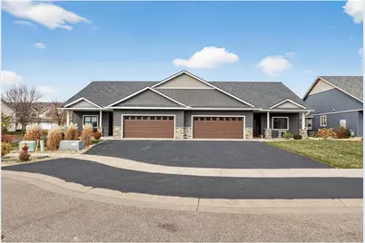 1093 Legend Lane, River Falls, WI 54022 - Photo 5