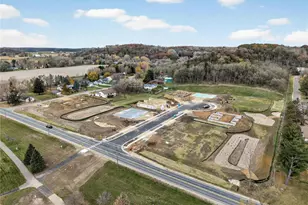 1093 Legend Ln, River Falls, WI 54022 - Photo 9