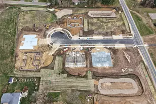 1093 Legend Ln, River Falls, WI 54022 - Photo 7