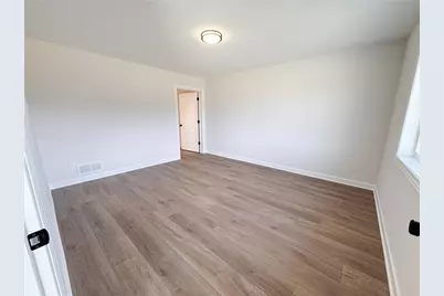 617 Field Point Street, Roberts, WI 54023 - Photo 13