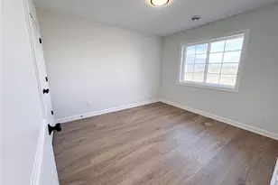 617 Field Point St, Roberts, WI 54023 - Photo 17