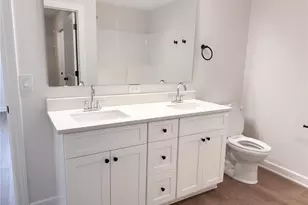 617 Field Point St, Roberts, WI 54023 - Photo 15