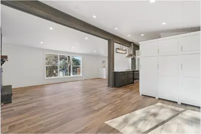 1029 Sommers Street, Hudson, WI 54016 - Photo 9