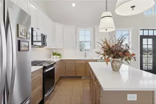 610 Field Point St, Roberts, WI 54023 - Photo 13