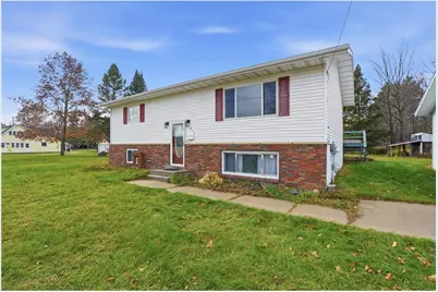 816 E 9th Street, Ladysmith, WI 54848 - Photo 3