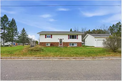 816 E 9th Street, Ladysmith, WI 54848 - Photo 5