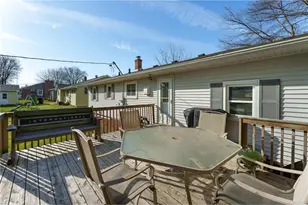 305 S Clark St, Thorp, WI 54771 - Photo 27