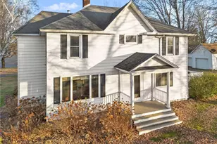 1045 Grove St, Cumberland, WI 54829 - Photo 3