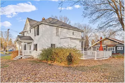 1045 Grove Street, Cumberland, WI 54829 - Photo 5