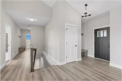 1434 E Oaks Trail, Saint Joseph, WI 54082 - Photo 3