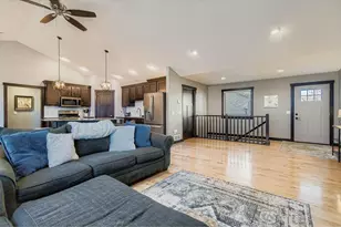 1517 Squirrel Way, New Richmond, WI 54017 - Photo 9