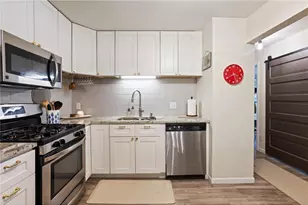 4820 Park Commons Dr, Saint Louis Park, MN 55416 - Photo 3