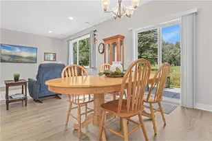 1319 Violet St, New Richmond, WI 54017 - Photo 9