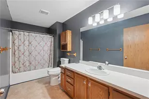 1281 Edgehill Ct, Maplewood, MN 55109 - Photo 19