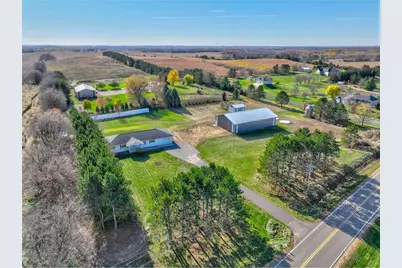 1019 100th Avenue, Roberts, WI 54023 - Photo 1