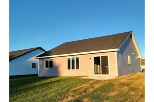 250 Spring St, Osceola, WI 54020 - Photo 7