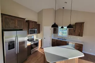 290 Spring St, Osceola, WI 54020 - Photo 19