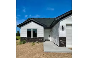 290 Spring St, Osceola, WI 54020 - Photo 5