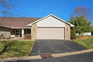 75 Crown Pointe Curve, Hudson, WI 54016 - Photo 21