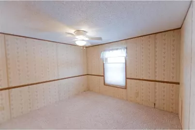 1412 Birchwood Lane, Eau Claire, WI 54703 - Photo 23