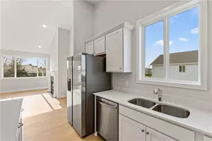 1356 Wisteria Ln, New Richmond, WI 54017 - Photo 19