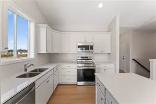 1356 Wisteria Ln, New Richmond, WI 54017 - Photo 21