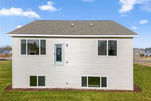 1356 Wisteria Ln, New Richmond, WI 54017 - Photo 39