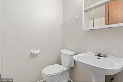 2451 Wimbledon Bay, Woodbury, MN 55125 - Photo 27