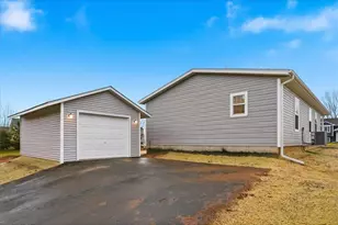 1229 Rich River Way, New Richmond, WI 54017 - Photo 23