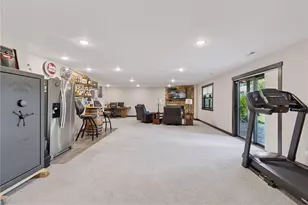 203 Vista Cir, River Falls, WI 54022 - Photo 37