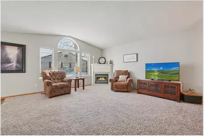 1324 Carriage Drive #B, Hudson, WI 54016 - Photo 5