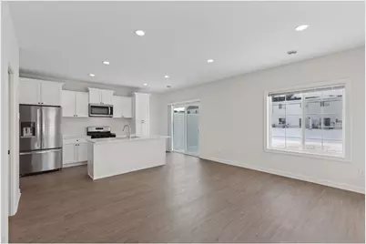 628 Franklin Street, Warren Township, WI 54023 - Photo 5