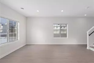 628 Franklin St, Warren Township, WI 54023 - Photo 9