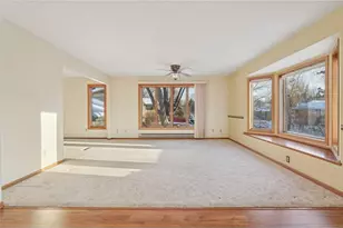 440 S River Hills Rd, River Falls, WI 54022 - Photo 9