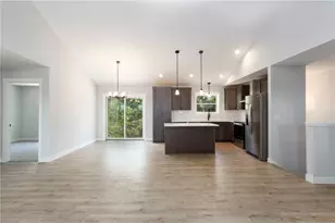 949 Riverdale Ct, Star Prairie Township, WI 54025 - Photo 5