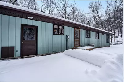 2548 Woodhaven Road, Eau Claire, WI 54703 - Photo 9