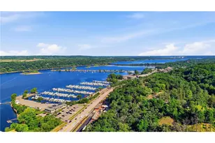 19 Birkmose Park Ln, Hudson, WI 54016 - Photo 3