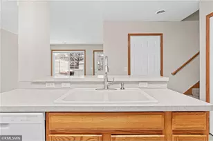 6983 21st St, Oakdale, MN 55128 - Photo 15