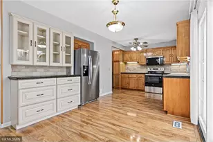 2311 Grange Ave, Oakdale, MN 55128 - Photo 15