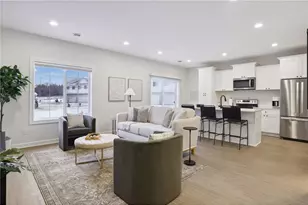 630 Franklin St, Warren Township, WI 54023 - Photo 9