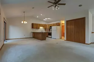 412 Lee St, Durand, WI 54736 - Photo 11