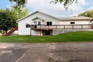 412 Lee St, Durand, WI 54736 - Photo 1