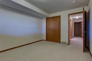 412 Lee St, Durand, WI 54736 - Photo 27