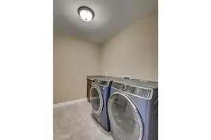 1343 Creekwood Dr, New Richmond, WI 54017 - Photo 19