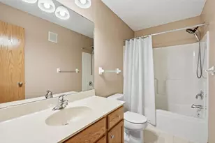 6933 Prairie Ct, Cottage Grove, MN 55016 - Photo 27