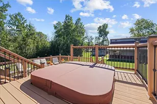 667 Red Maple Ln, Hudson Township, WI 54016 - Photo 57