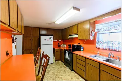 1520 9th Street, Eau Claire, WI 54703 - Photo 7