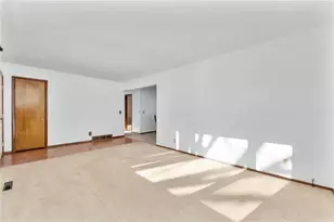 550 Roland St, Chippewa Falls,  54729 - Photo 9