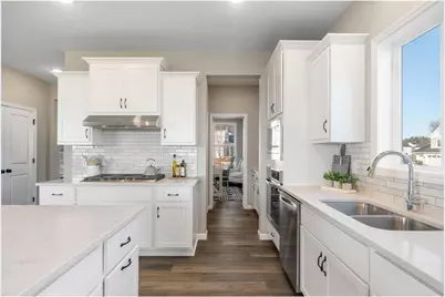 904 Pine Vale Avenue, Somerset, WI 54025 - Photo 7